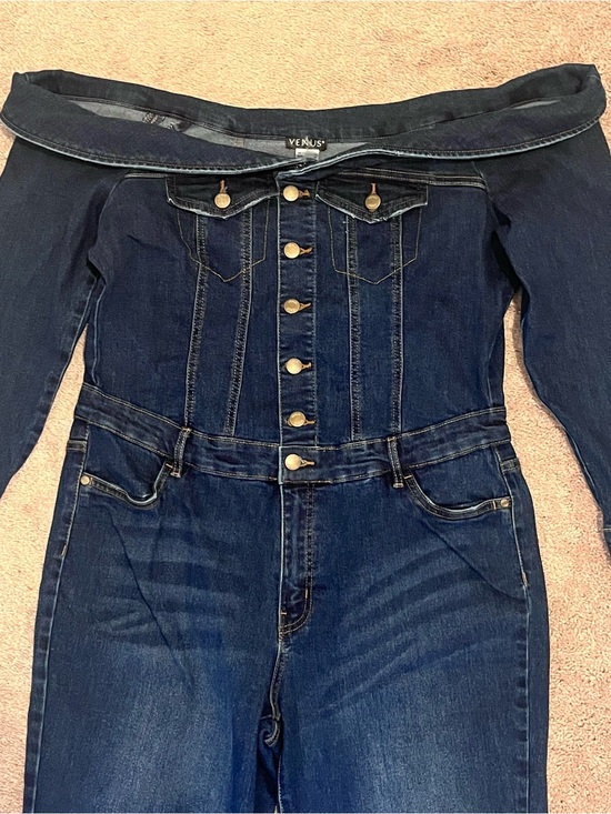 VENUS Denim - Dark Blue Off-Shoulder Denim Overalls Jumpsuit